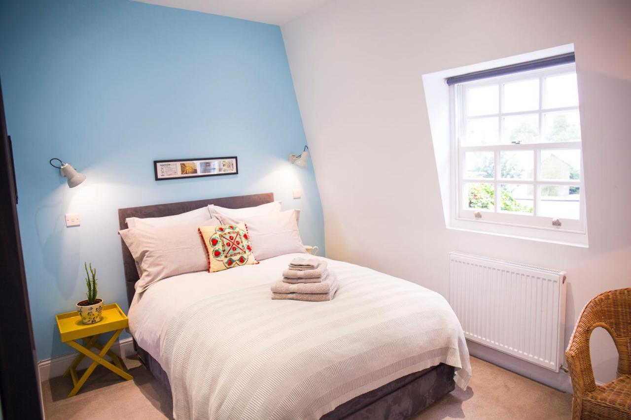 Luxury Bed Just Off The Canal * Londra